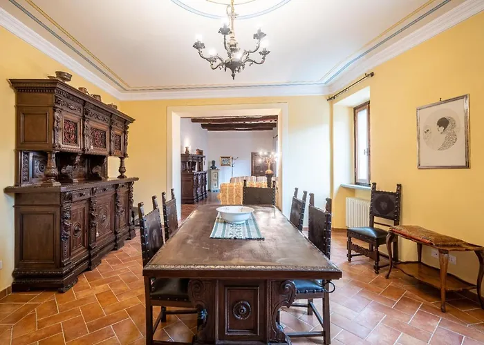 Apartment La Casa In Piazza *